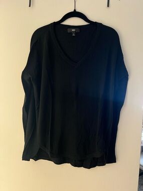 Mossimo Black V-Neck Sweater